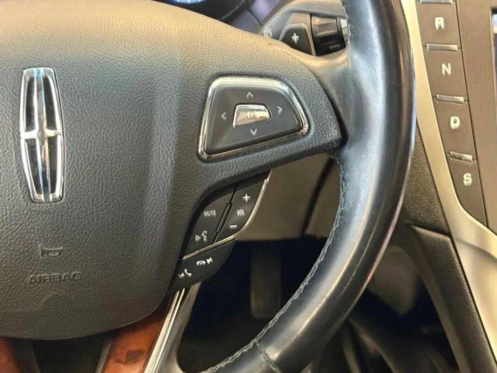 Used 2015 Lincoln MKZ AWD w/ Equipment Group 101A Select image 27