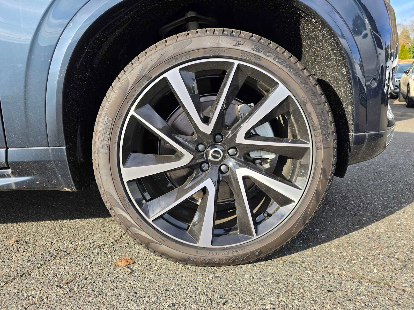 Certified 2023 Volvo XC90 B5 Plus w/ Protection Package Premier AWD/4WD image 9