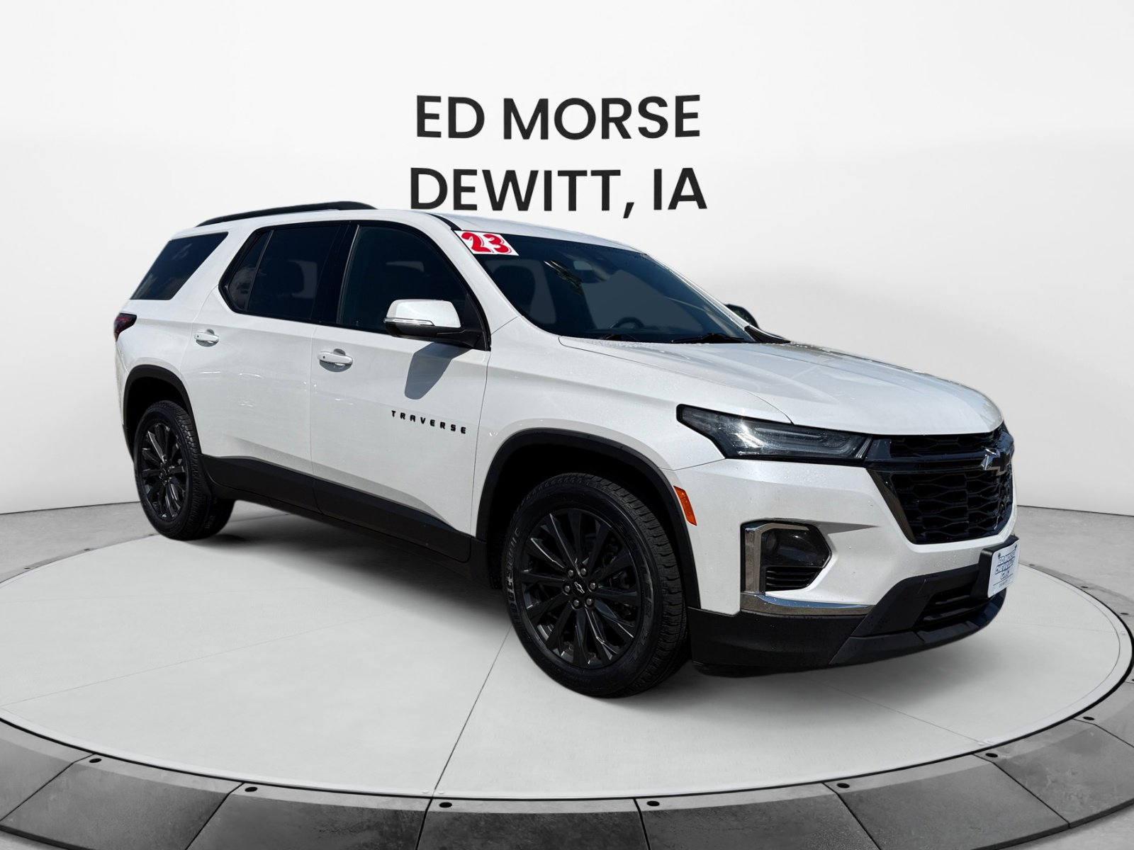 Used 2023 Chevrolet Traverse RS FWD image 7