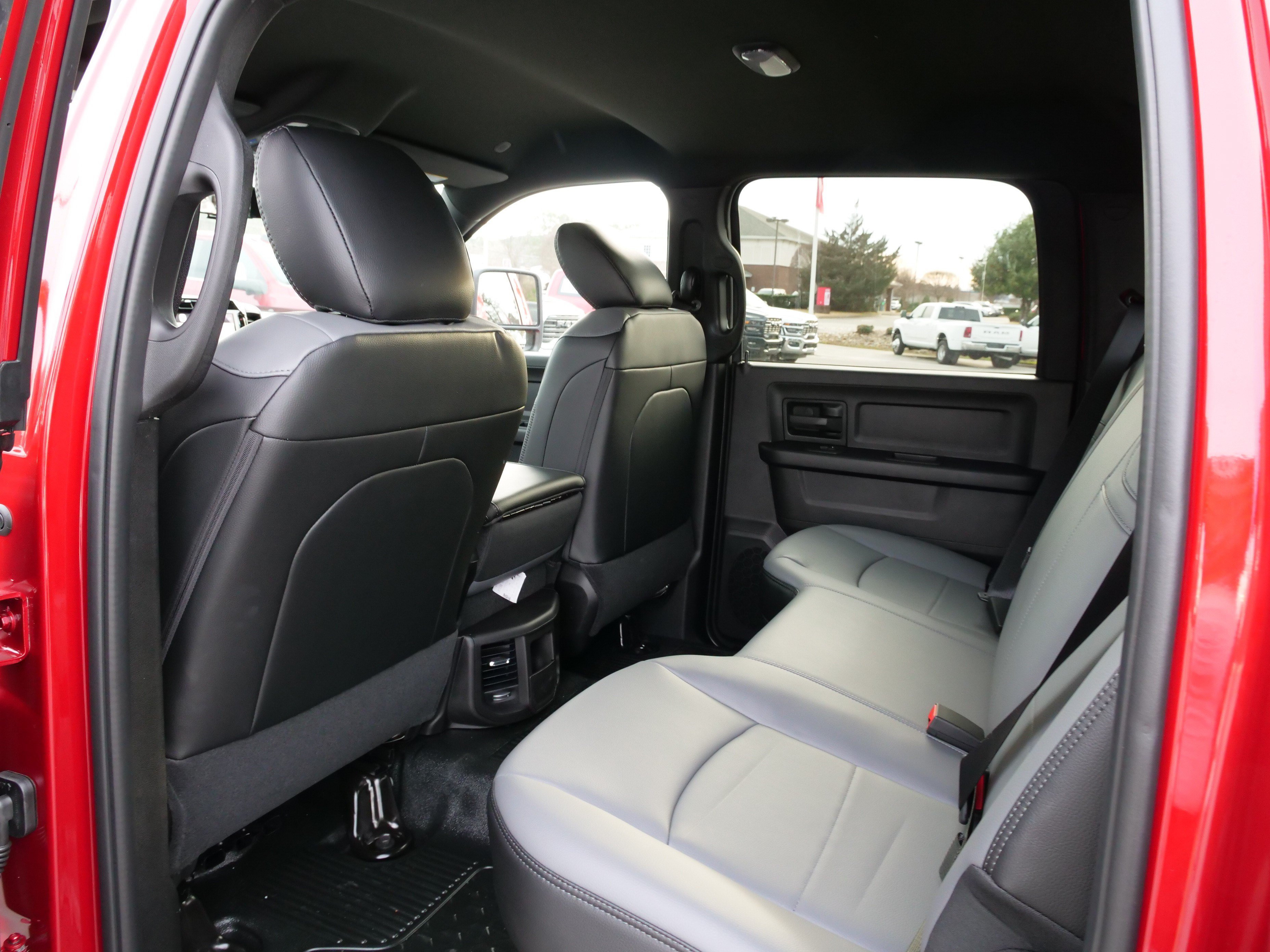 New 2026 RAM 3500 Tradesman AWD/4WD image 10