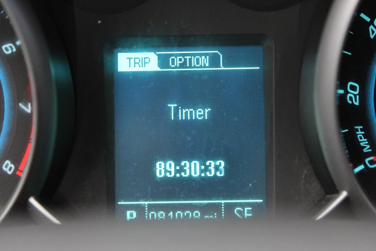 Used 2015 Chevrolet Cruze LT image 24