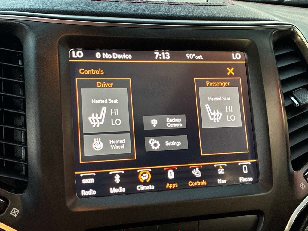 Used 2019 Jeep Cherokee Trailhawk w/ Comfort/Convenience Group AWD/4WD image 33