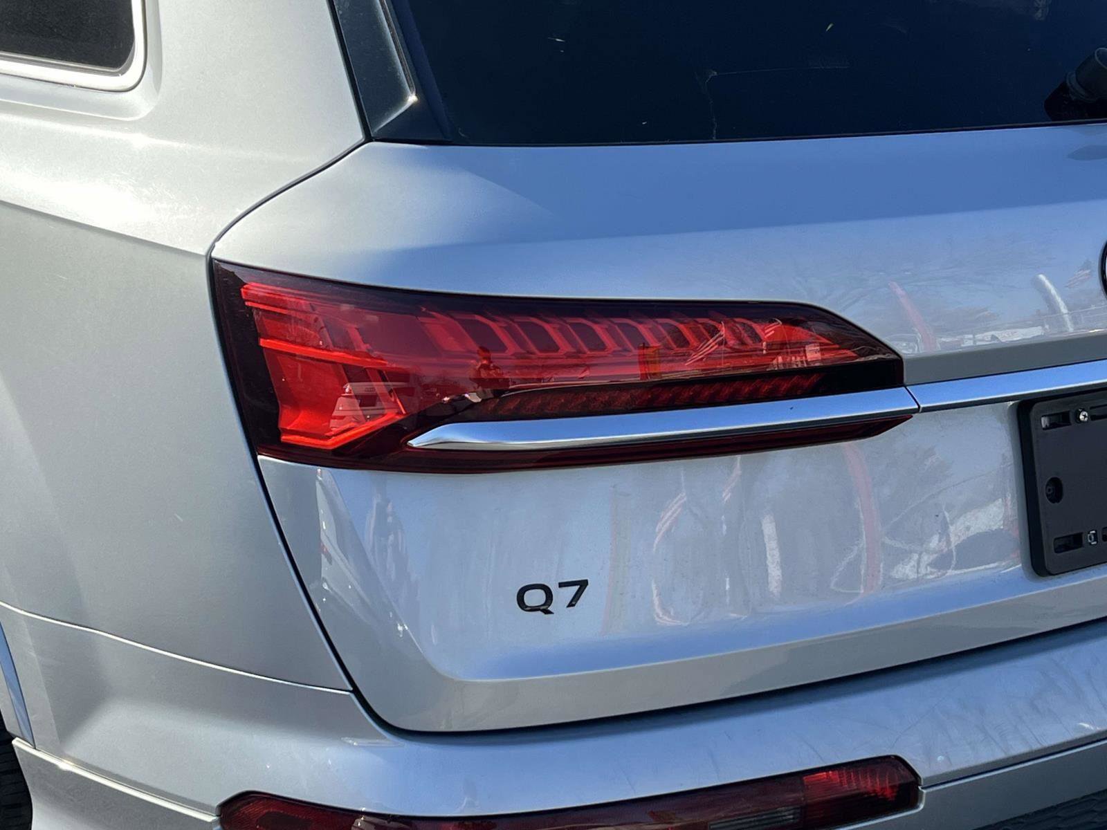 Used 2025 Audi Q7 2.0T Premium Plus image 11