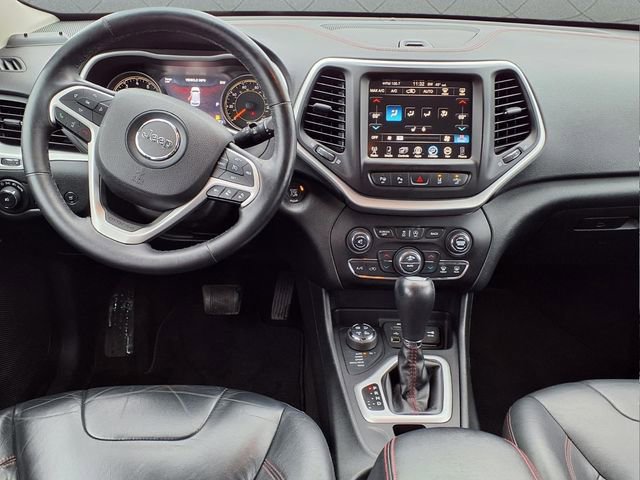 Used 2015 Jeep Cherokee Trailhawk w/ Comfort/Convenience Group image 14