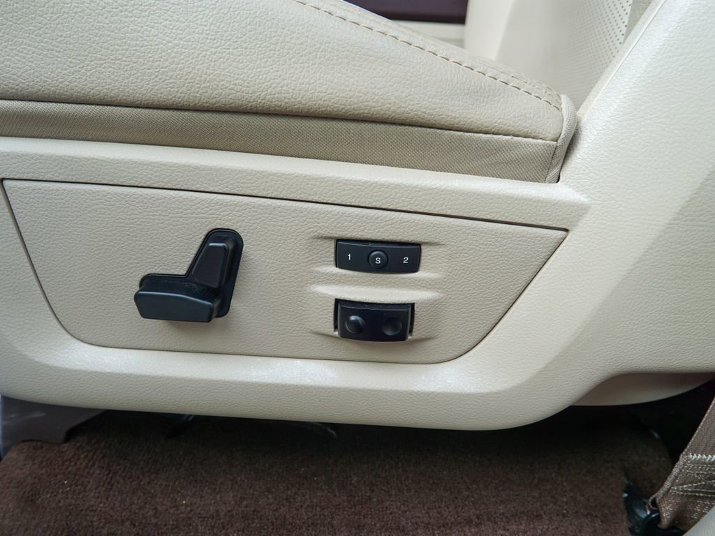 Used 2017 RAM 3500 Laramie image 36