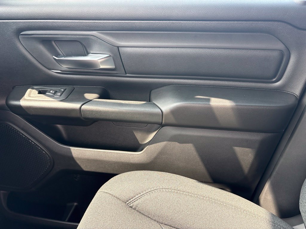 New 2026 RAM 1500 Express AWD/4WD image 27