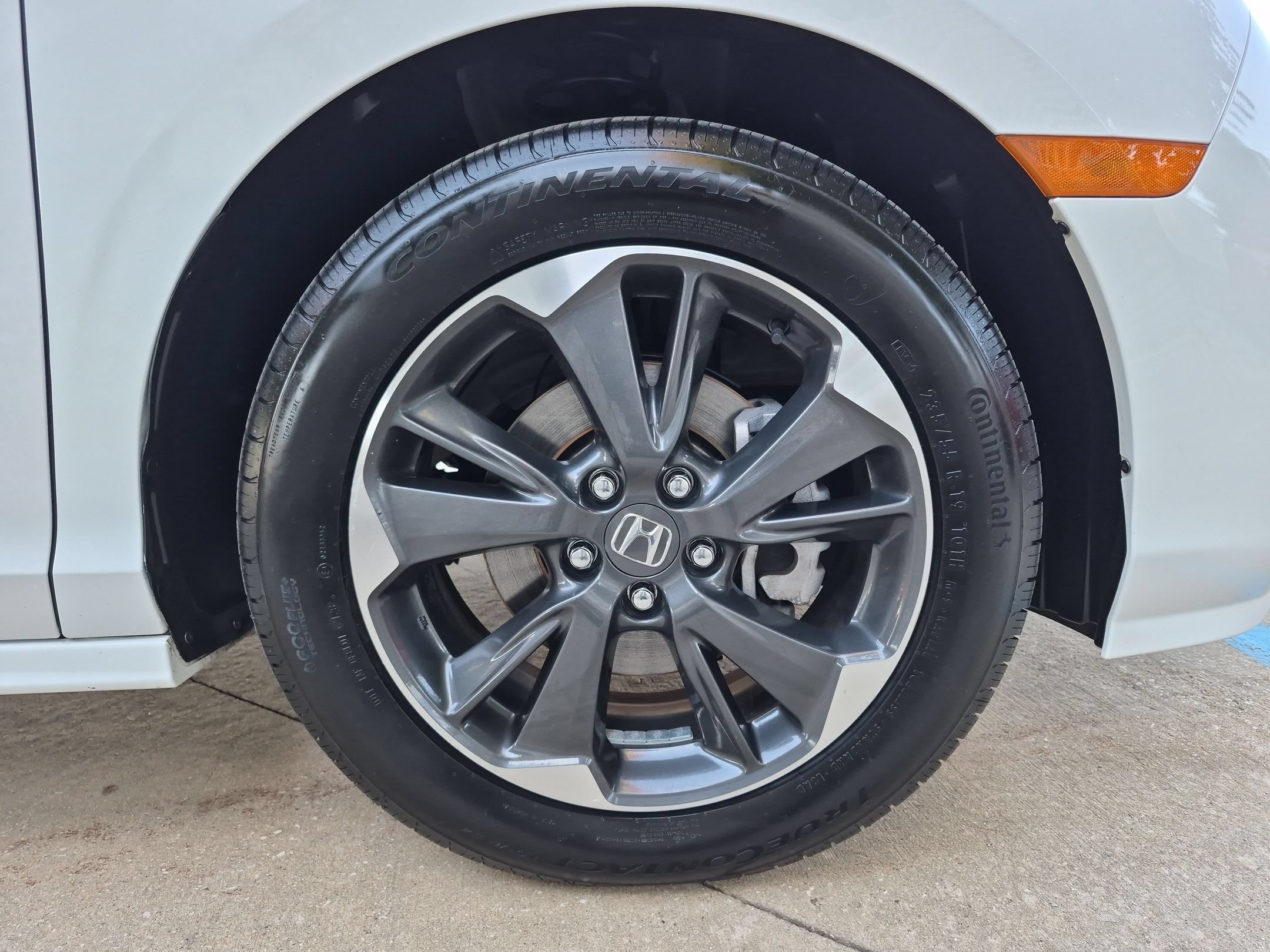 Certified 2024 Honda Odyssey Elite image 37