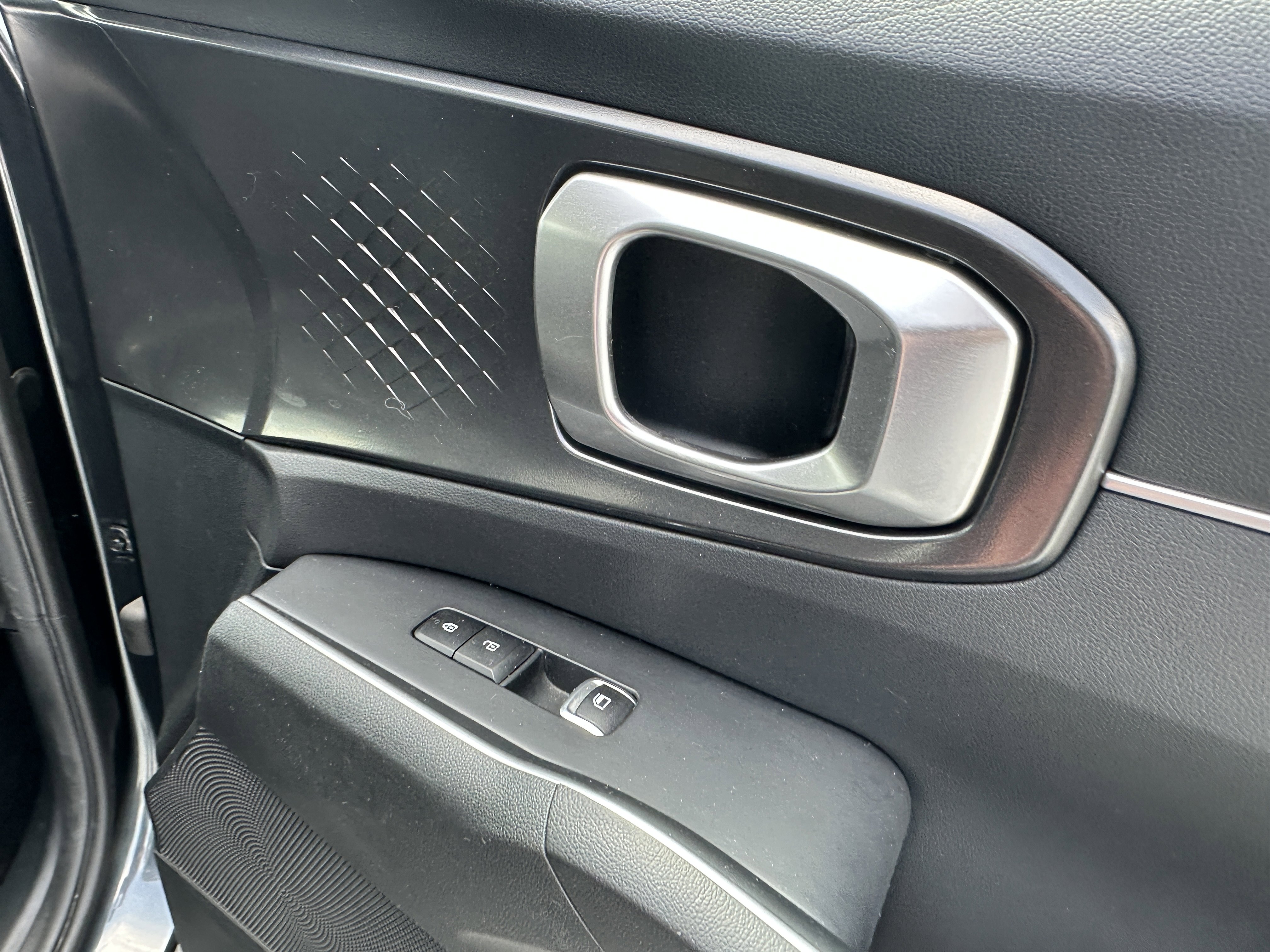 Used 2022 Kia Sorento S w/ Panoramic Sunroof Package FWD image 20