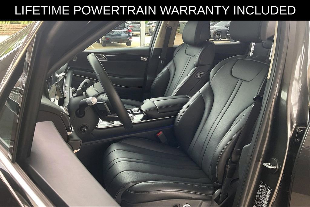 Used 2025 Genesis GV80 2.5T Standard AWD/4WD image 22