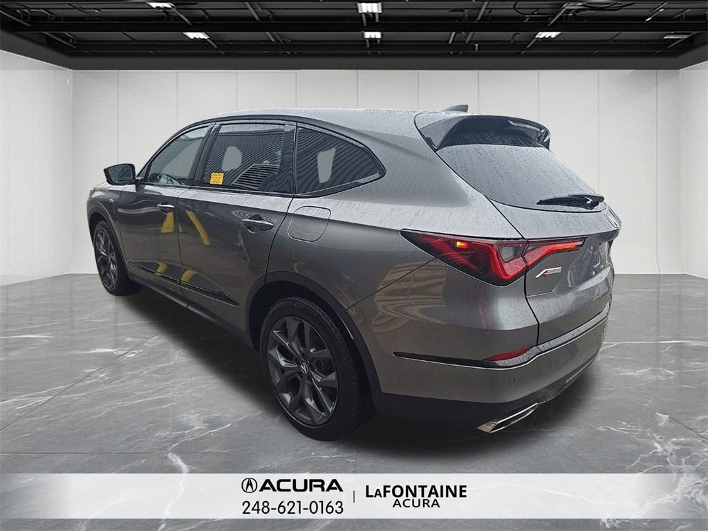 Used 2023 Acura MDX A-Spec image 7