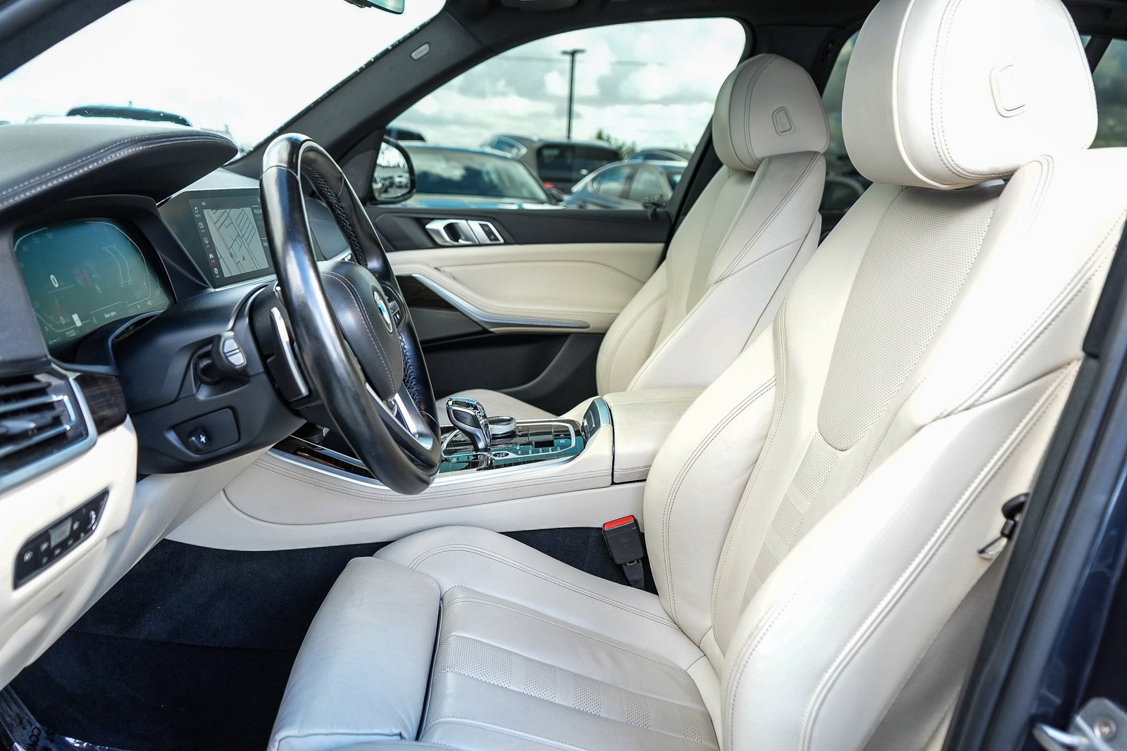 Used 2020 BMW X5 xDrive40i w/ Premium Package image 17