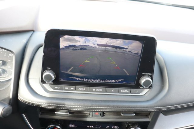 Used 2023 Nissan Rogue SV image 25