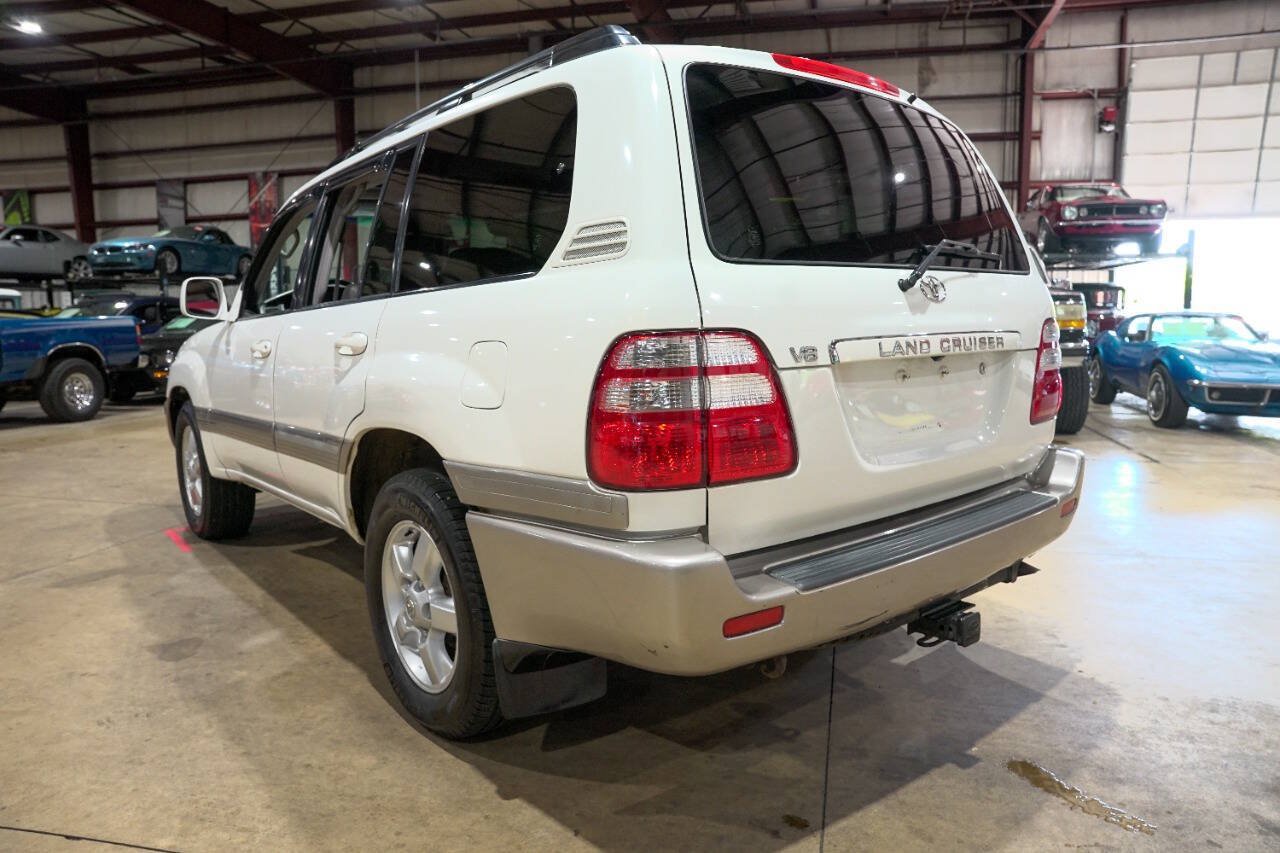 Used 2005 Toyota Land Cruiser AWD/4WD image 6