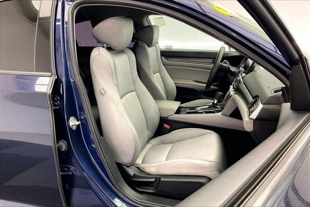 Used 2019 Honda Accord LX image 6
