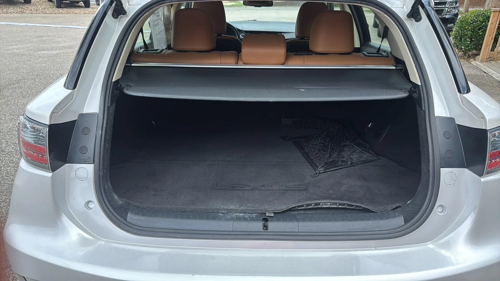 Used 2016 Lexus CT 200h FWD image 18