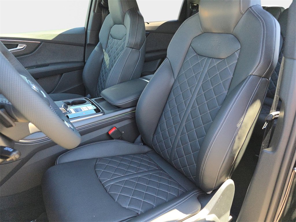 New 2026 Audi SQ7 Premium Plus image 16