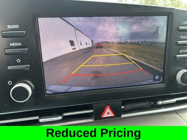 Used 2023 Hyundai Elantra SEL image 23