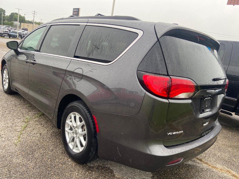 Used 2021 Chrysler Voyager Lxi FWD image 5