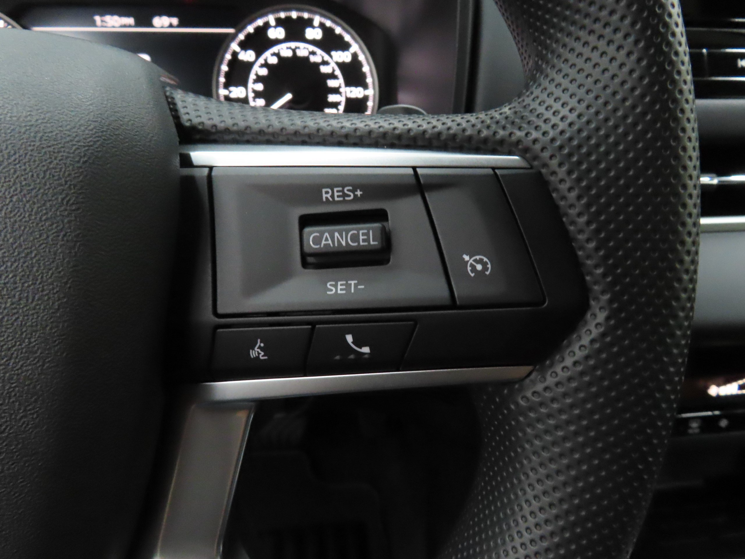 New 2026 Mitsubishi Outlander ES AWD/4WD image 14