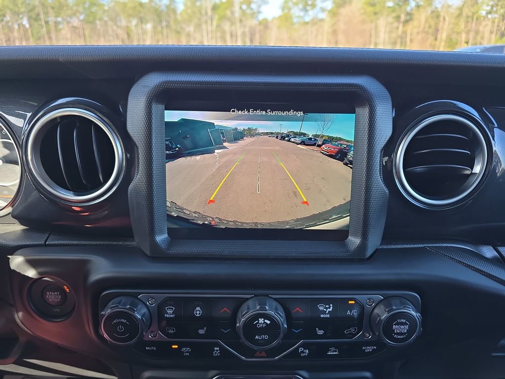 Used 2023 Jeep Wrangler Rubicon 392 image 28