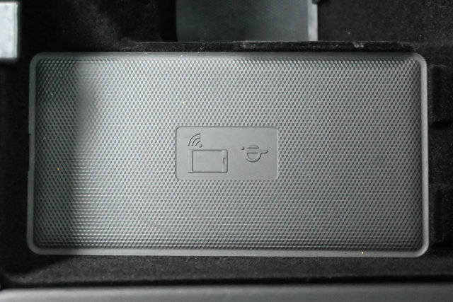 Used 2021 Porsche Cayenne S image 25