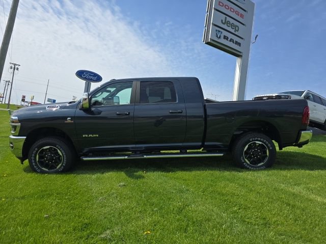 New 2026 RAM 2500 Laramie AWD/4WD image 4