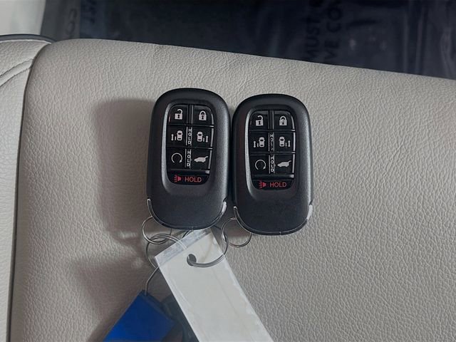 Used 2025 Honda Odyssey Touring image 33