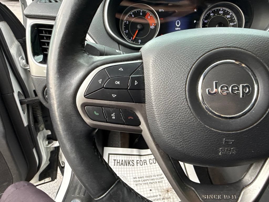 Used 2019 Jeep Cherokee Limited AWD/4WD image 26