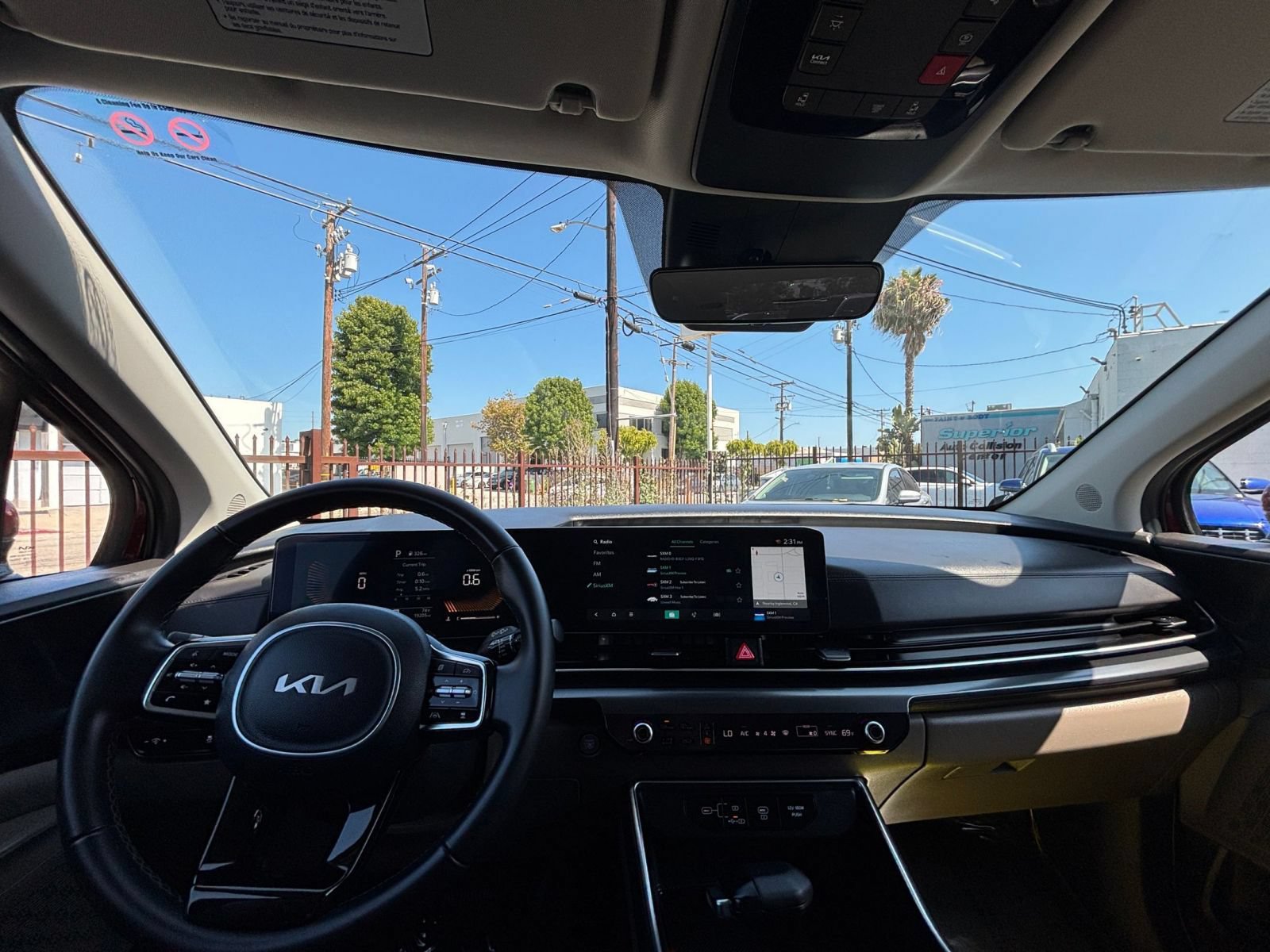 Used 2026 Kia Carnival FWD image 59