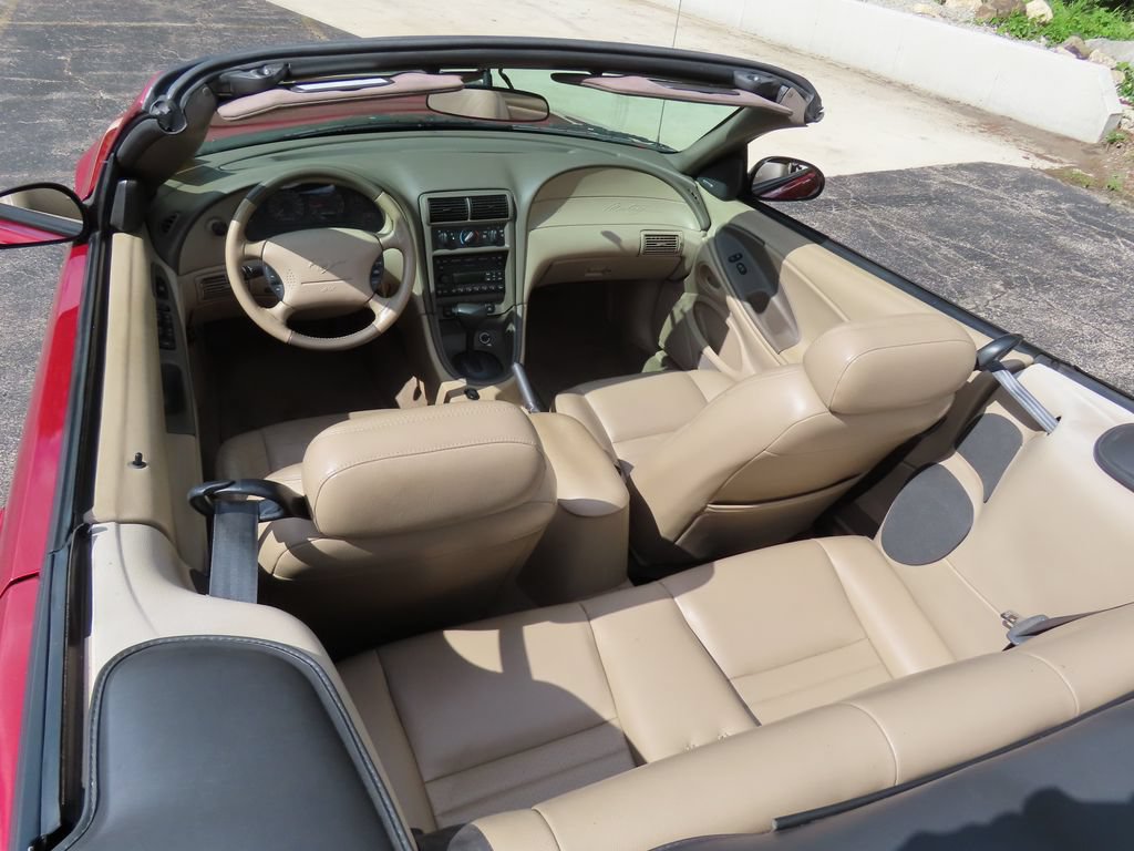 Used 2004 Ford Mustang GT RWD image 17