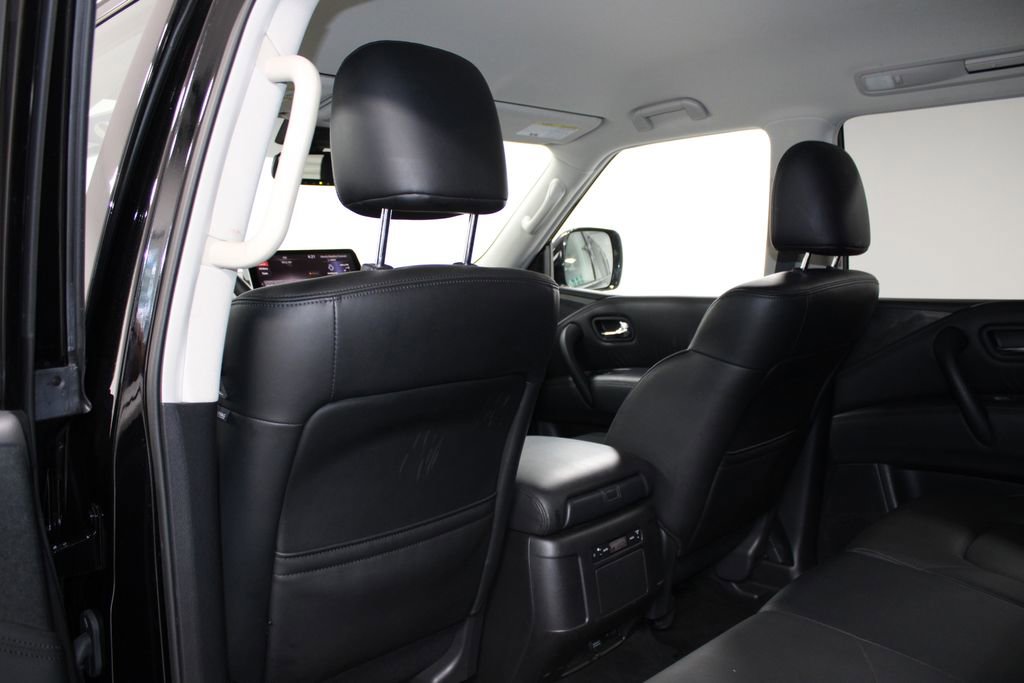 Used 2024 Nissan Armada SV w/ Cargo Package AWD/4WD image 24