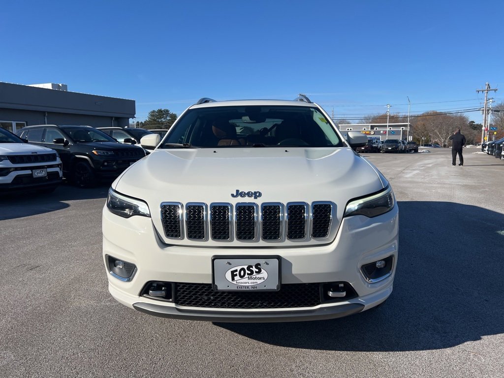 Certified 2019 Jeep Cherokee Overland image 2