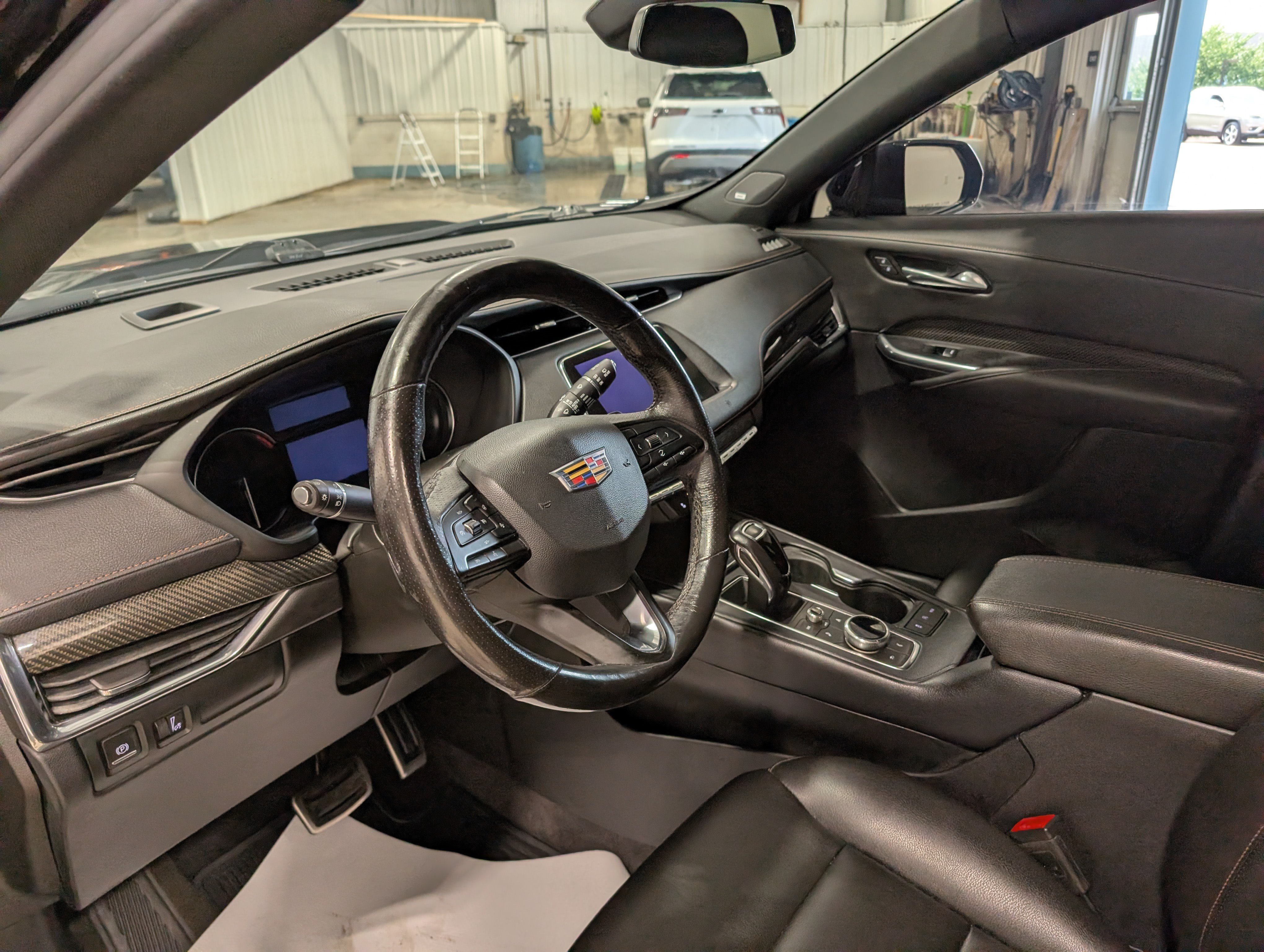 Used 2019 Cadillac XT4 Sport w/ Cold Weather Package AWD/4WD image 13