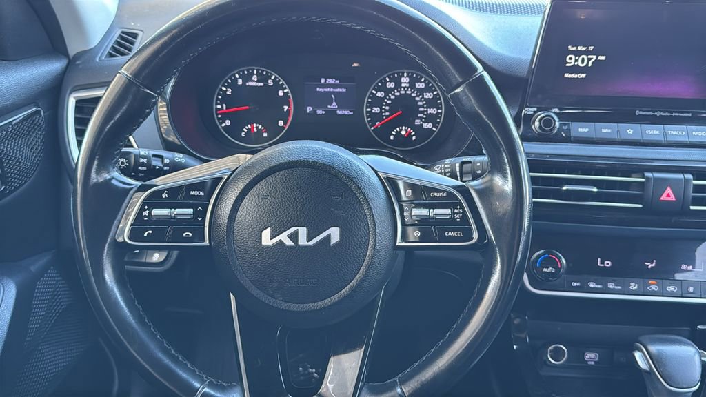 Used 2023 Kia Seltos S w/ Navigation Package image 10