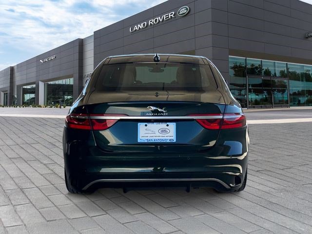 New 2024 Jaguar XF R-Dynamic SE AWD/4WD image 4