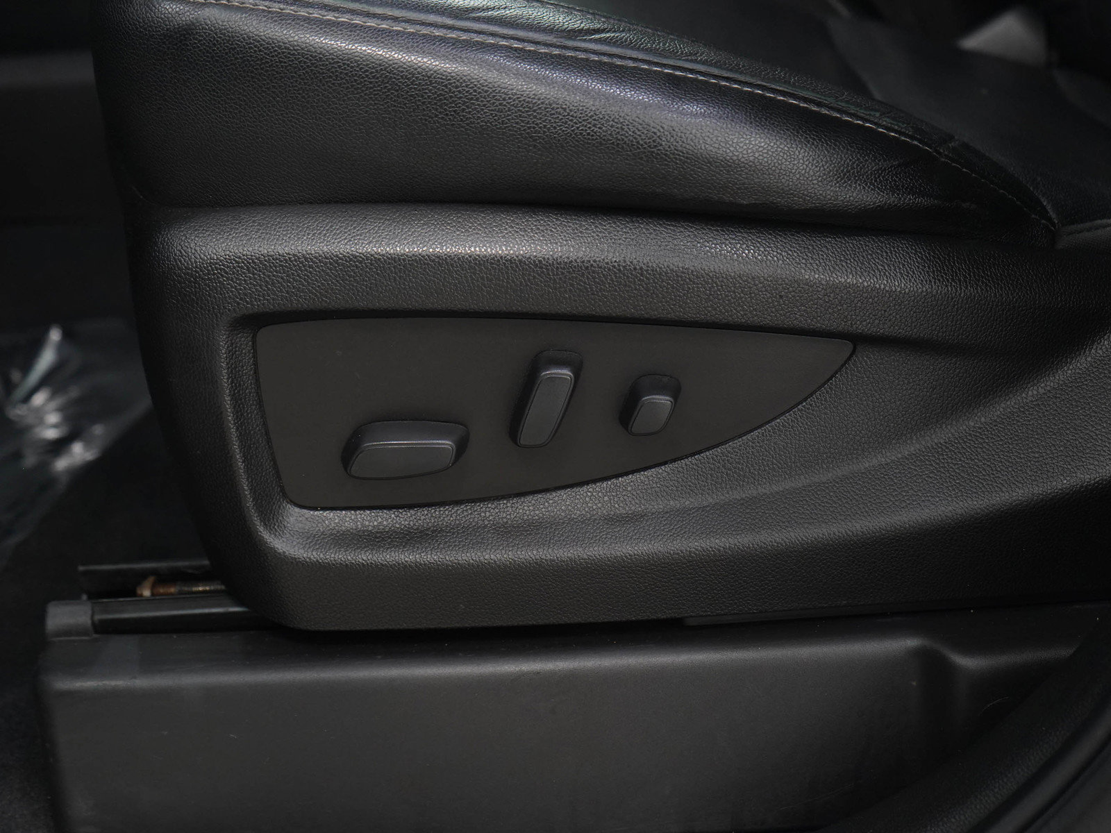 Used 2019 Chevrolet Suburban Premier AWD/4WD image 30