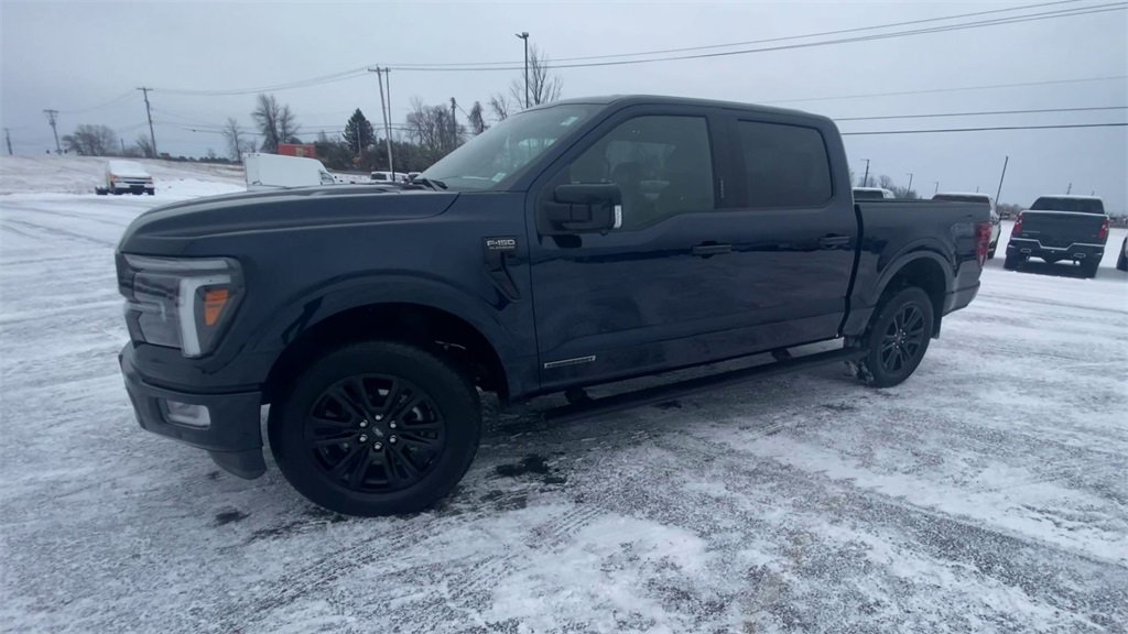 Used 2024 Ford F150 Platinum image 4