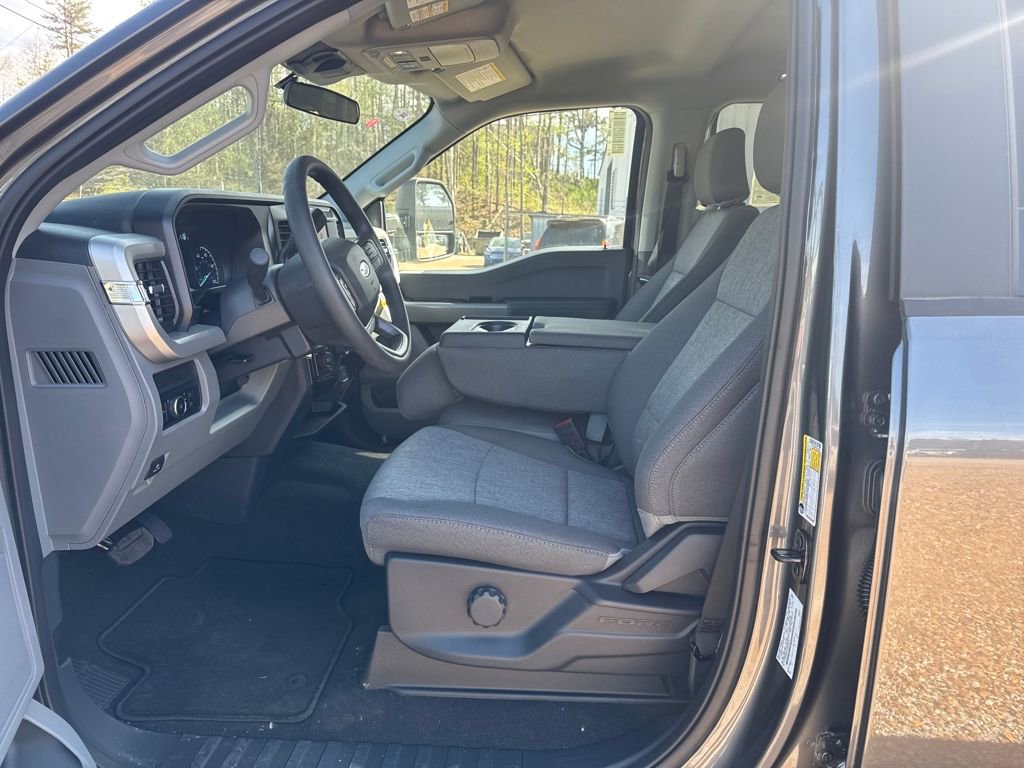 New 2026 Ford F250 XL w/ STX Appearance Package AWD/4WD image 10