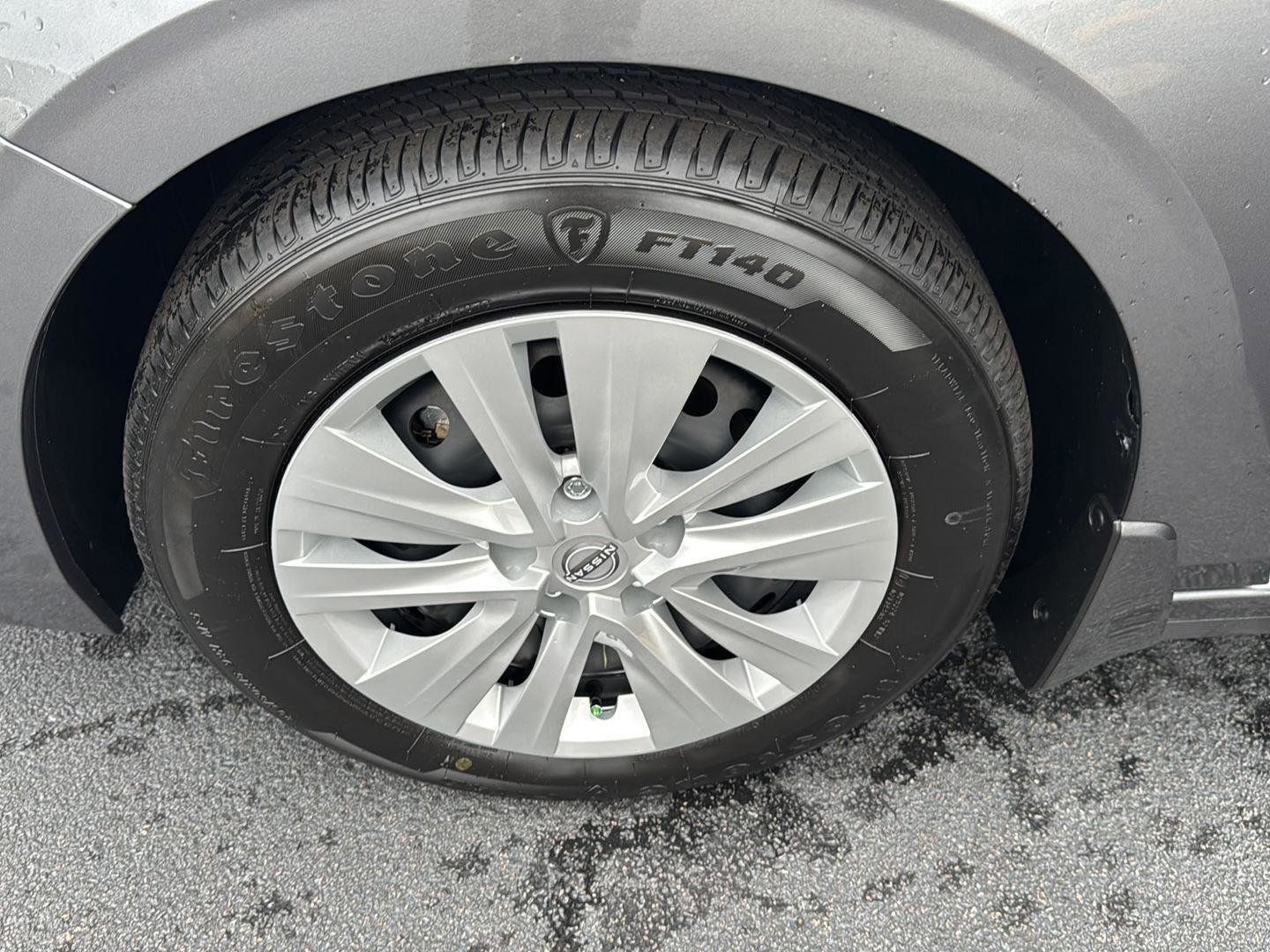 Used 2025 Nissan Sentra S image 29