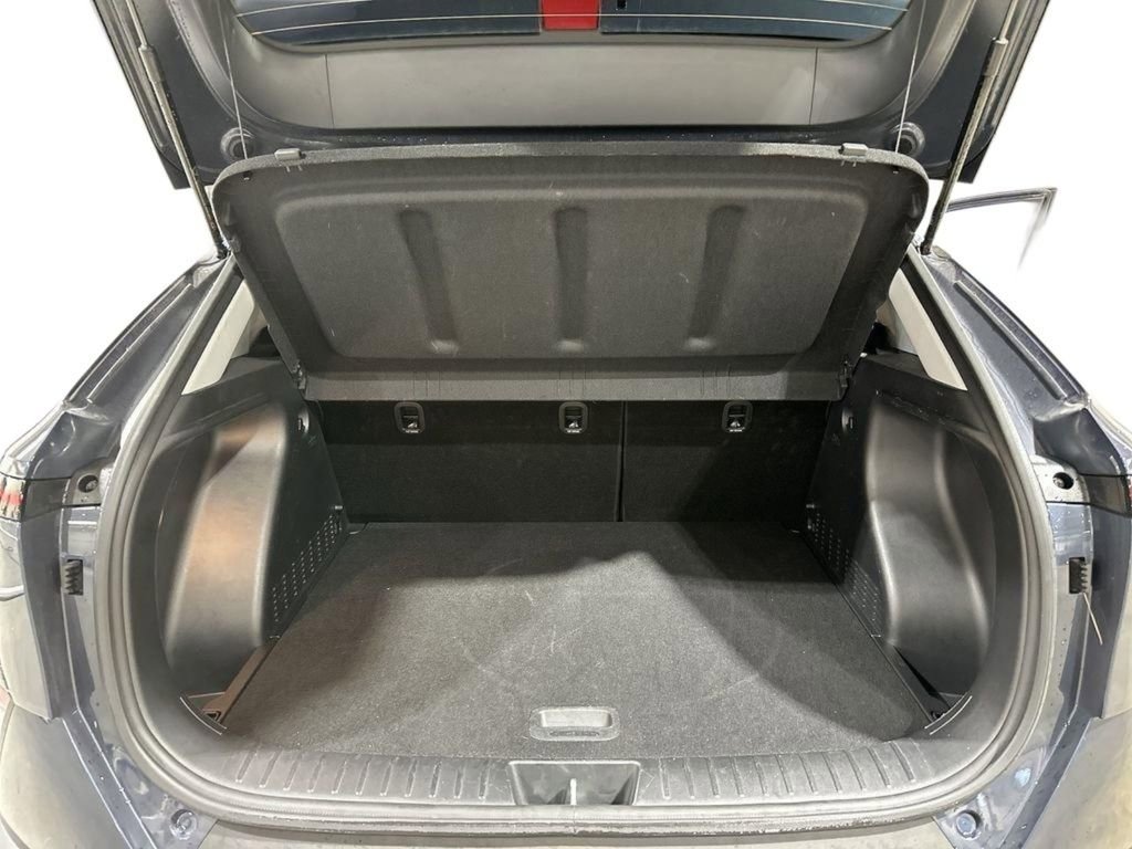 Used 2025 Hyundai Kona SEL AWD/4WD image 19