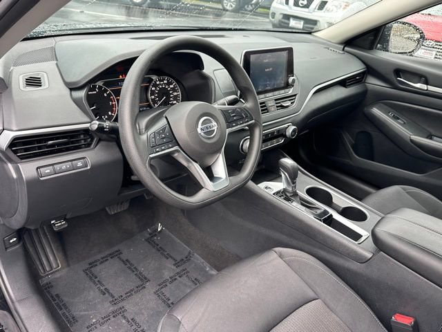 Used 2022 Nissan Altima 2.5 SV FWD image 32