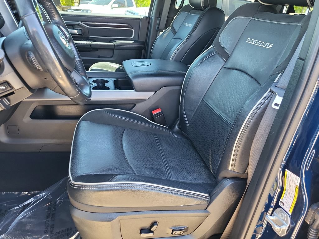 Used 2022 RAM 3500 Laramie AWD/4WD image 13