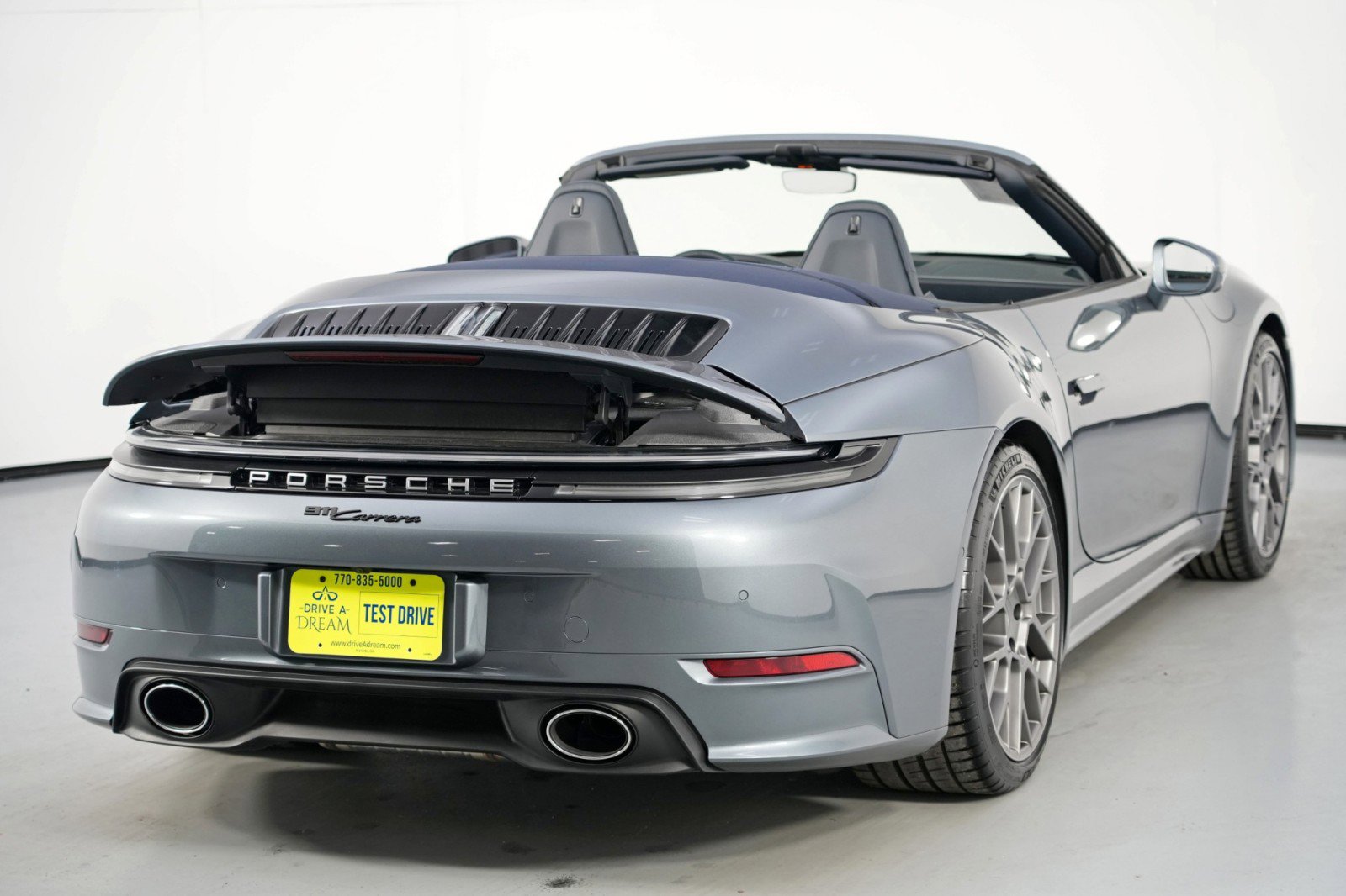 Used 2025 Porsche 911 Carrera image 52