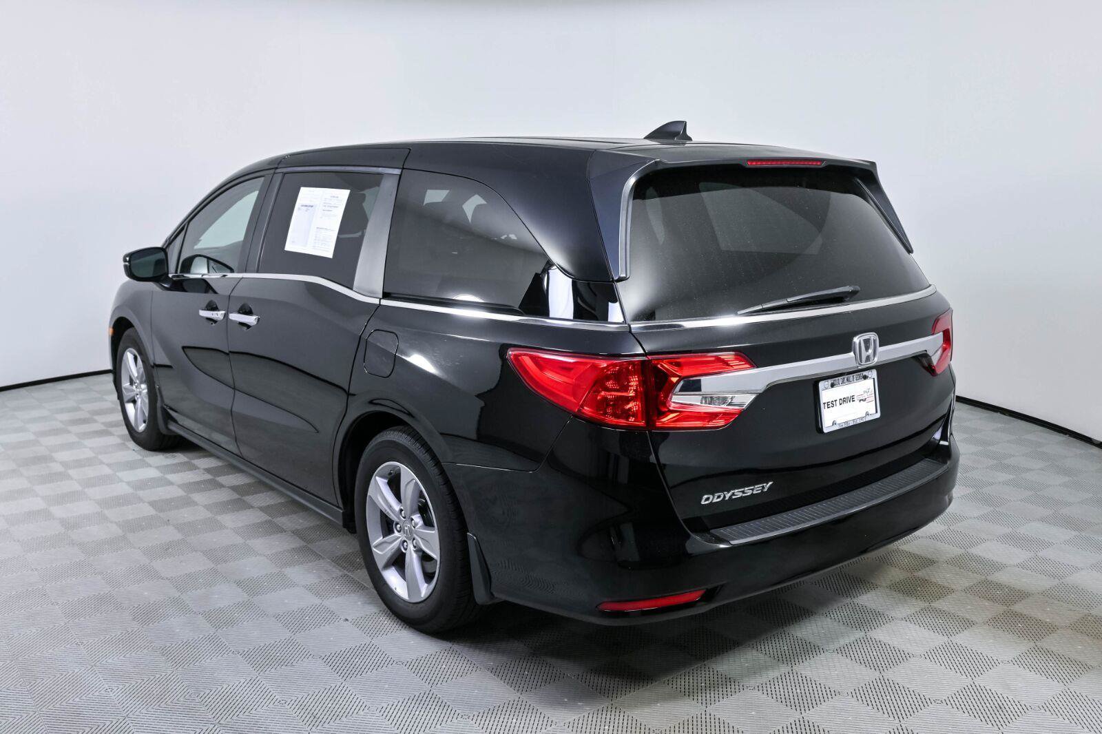 Used 2019 Honda Odyssey EX-L image 3