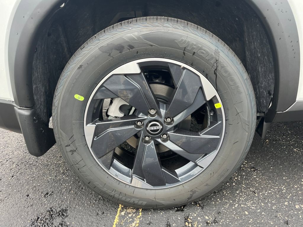 New 2026 Nissan Rogue SV w/ Cold Weather Package image 12