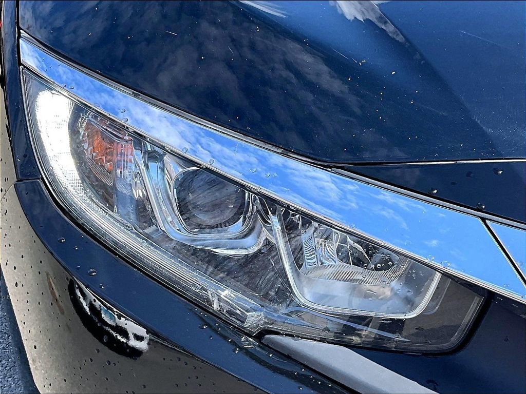 Used 2018 Honda Civic EX-L image 26