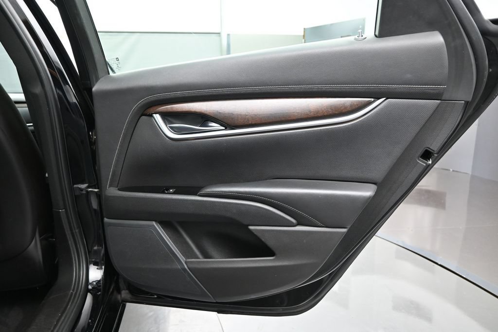 Used 2019 Cadillac XTS Luxury FWD image 30
