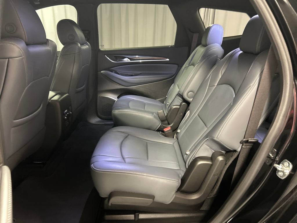 Used 2024 Buick Enclave Essence w/ Technology Package FWD image 23