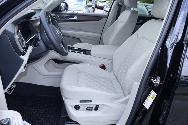 New 2026 Volkswagen Atlas SEL Premium R-Line image 12