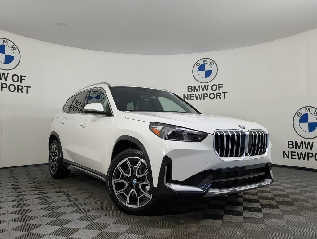 New 2026 BMW X1 xDrive28i w/ Technology Package AWD/4WD image 3